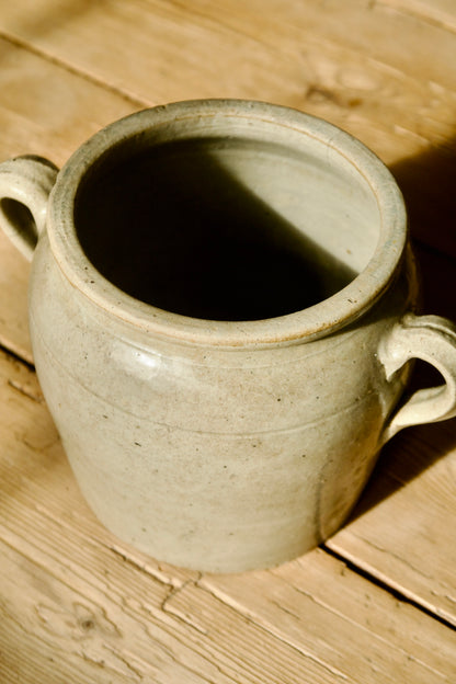 French Pot de Grès